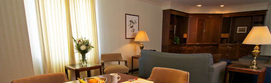 Biddle Hotel And Conference Center Bloomington Bagian luar foto